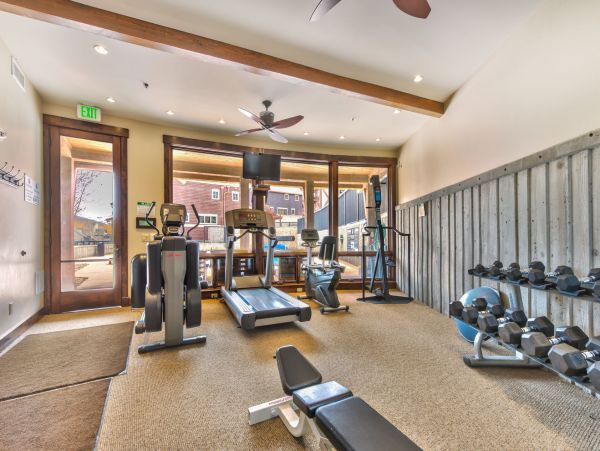 Mountain View Park City Vacation Condo Ski In/Ski Out