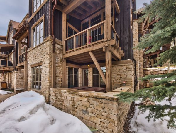 Mountain View Park City Vacation Condo Ski In/Ski Out