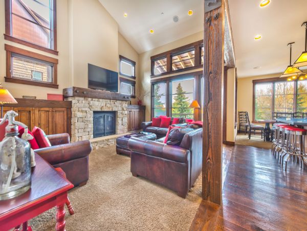 Mountain View Park City Vacation Condo Ski In/Ski Out