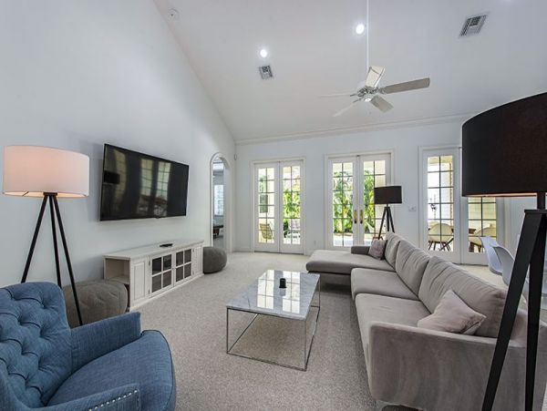 Short Walk to Beach Naples Vacation Home Private Pool
