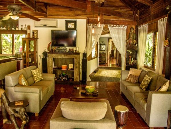Costa Rica 5 Bedroom Vacation Home with Pool