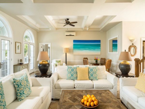 Luxury Vacation Rental on Turks and Caicos with Pool