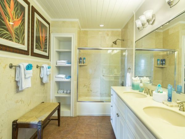 Luxury Vacation Rental on Turks and Caicos with Pool
