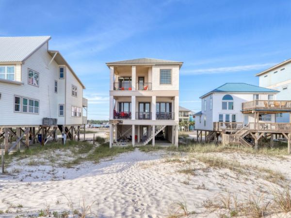 On Beach Gulf Shores Vacation Home