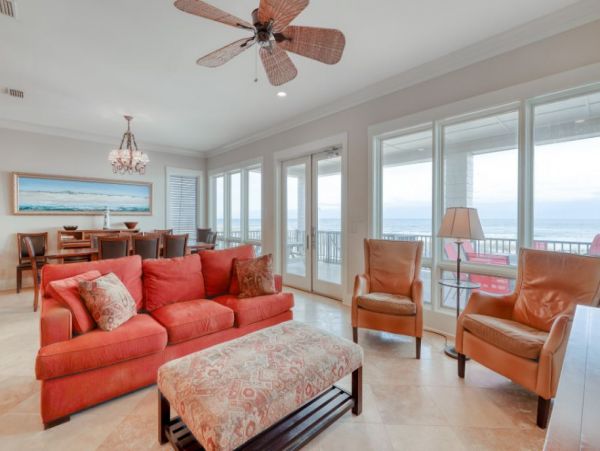 On Beach Gulf Shores Vacation Home