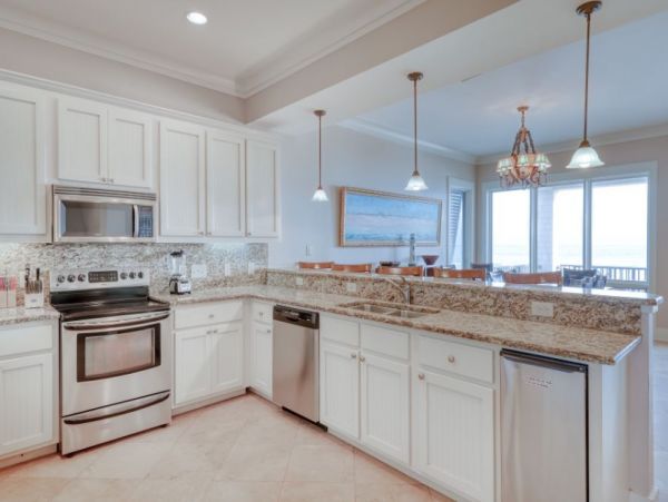 On Beach Gulf Shores Vacation Home