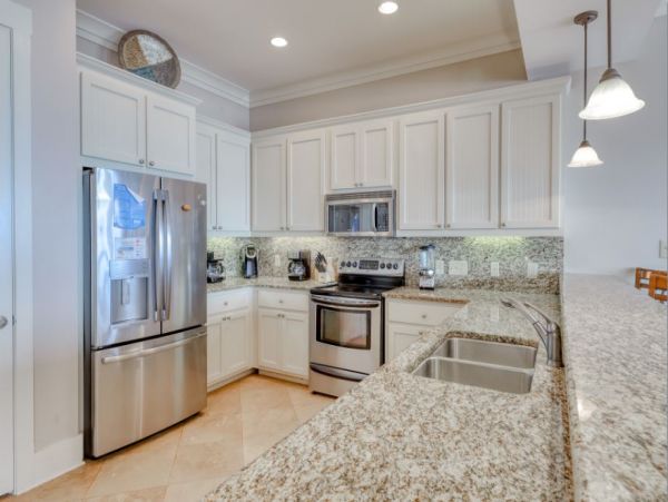 On Beach Gulf Shores Vacation Home