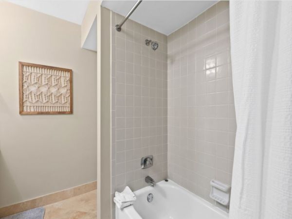 Short Walk to Beach Miramar Vacation Condo with pool.