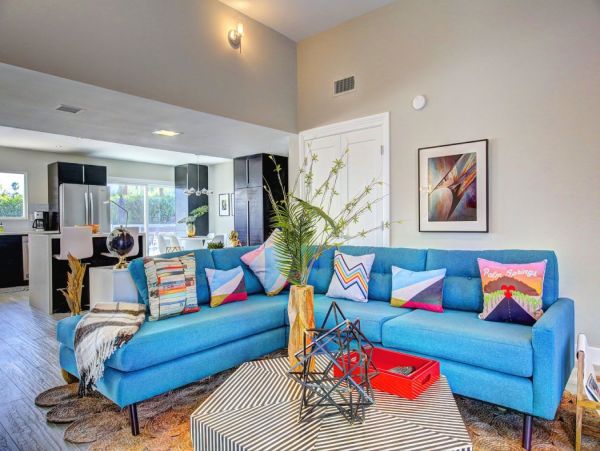Palm Desert Home 990606