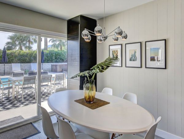 Palm Desert Home 990606