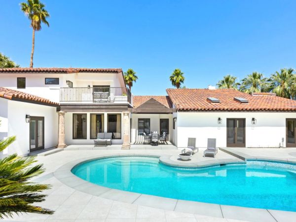 Palm Desert Home 990607