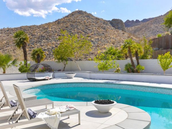Palm Desert Home 990607