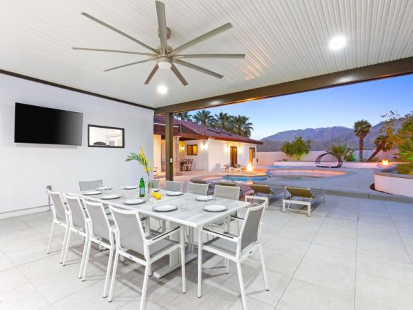 Palm Desert Home 990607