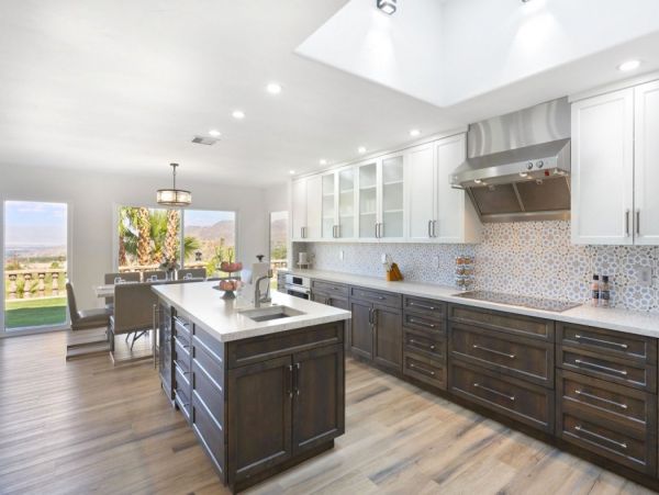 Palm Desert Home 990607