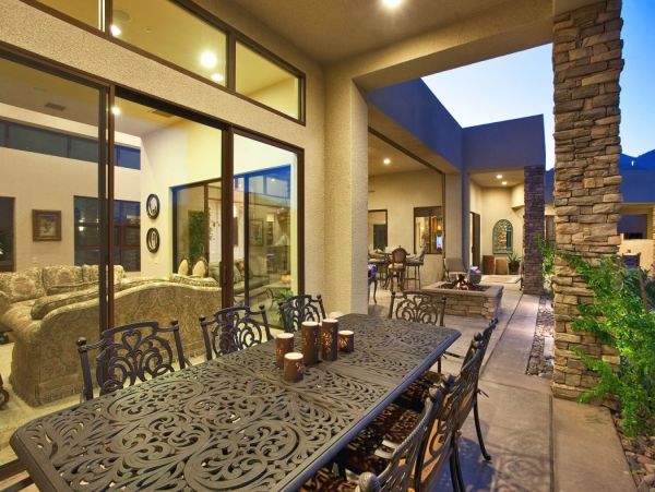 Palm Desert Home 990608