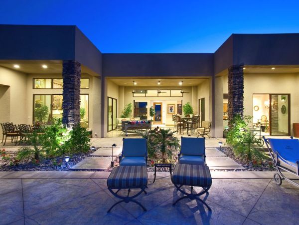 Palm Desert Home 990608