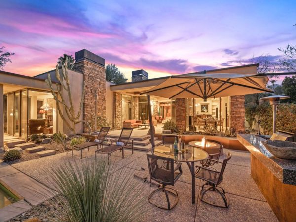 Lovely 4 Bedroom Home in Palm Desert Sleeps 8
