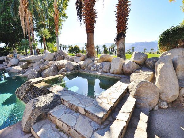 Palm Desert Home 990612