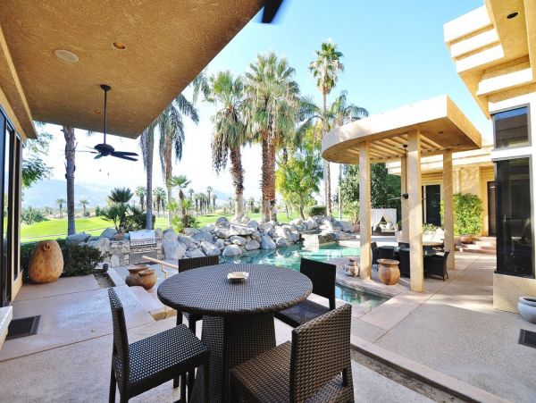 Palm Desert Home 990612