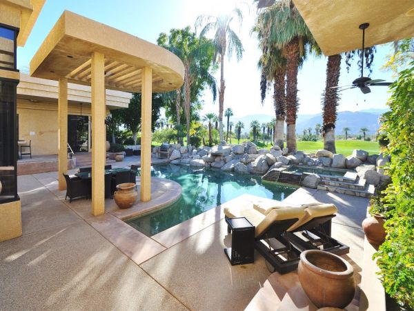 Palm Desert Home 990612