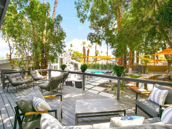 Palm Desert 4 Bedroom Home with Pool & Spa