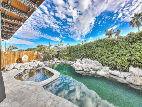 Palm Desert Home 990614