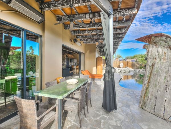 Palm Desert Home 990614