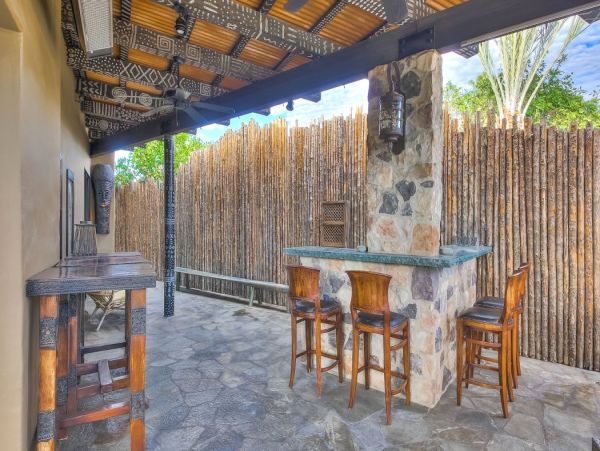 Palm Desert Home 990614