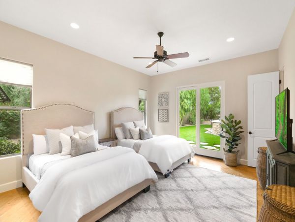 Palm Desert Home 990615