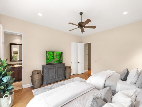 Palm Desert Home 990615