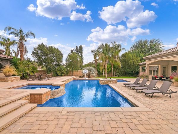 Palm Desert Home 990615