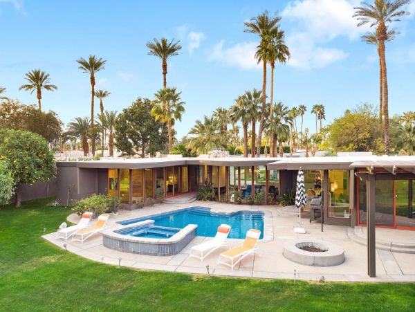 Palm Desert Home 990616