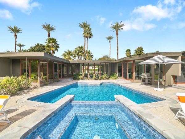 Palm Desert Home 990616