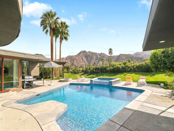 Palm Desert Home 990616