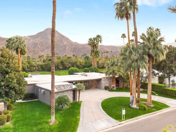 Palm Desert Home 990616