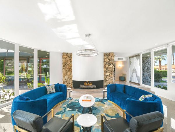Palm Desert Home 990616