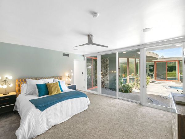 Palm Desert Home 990616