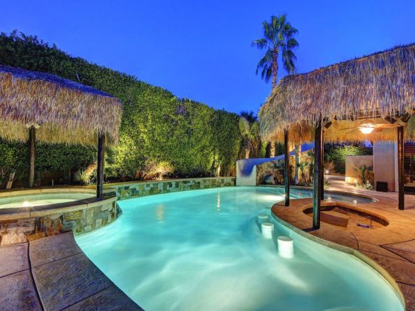 Palm Desert Home 990617