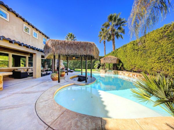 Palm Desert Home 990617