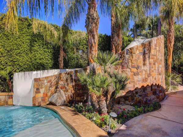 Palm Desert Home 990617