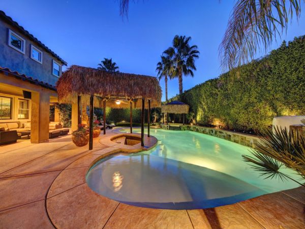 Palm Desert Home 990617