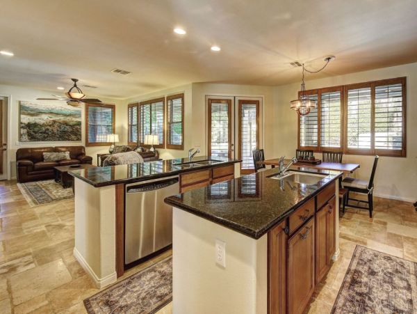 Palm Desert Home 990617