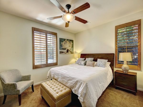 Palm Desert Home 990617