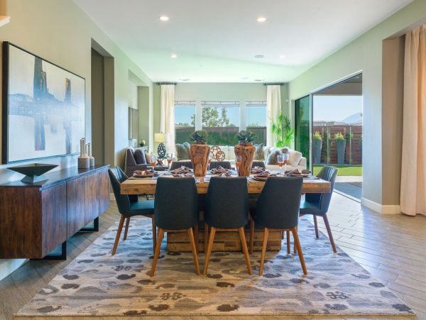 Gorgeous 4 Bedroom Home in Palm Desert