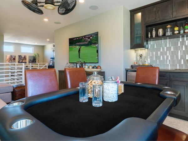 Gorgeous 4 Bedroom Home in Palm Desert