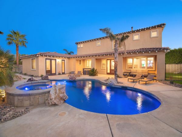 Palm Desert Home 990621