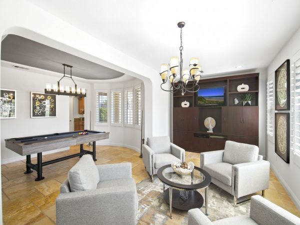 Palm Desert Home 990621