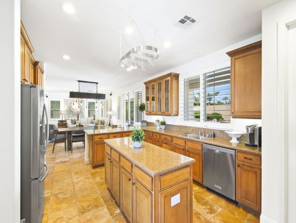 Palm Desert Home 990621