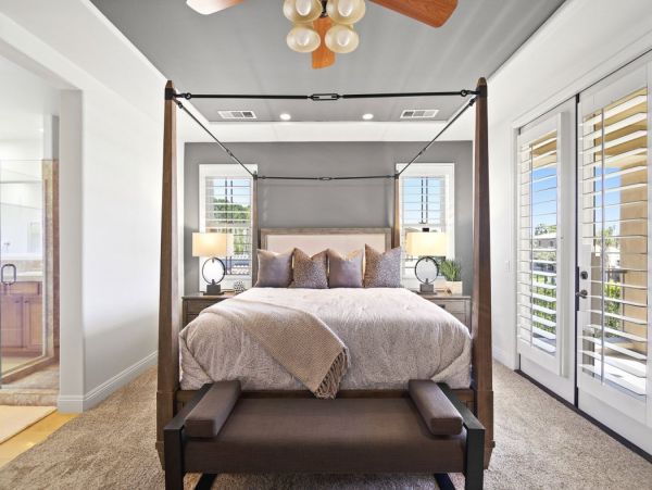 Palm Desert Home 990621