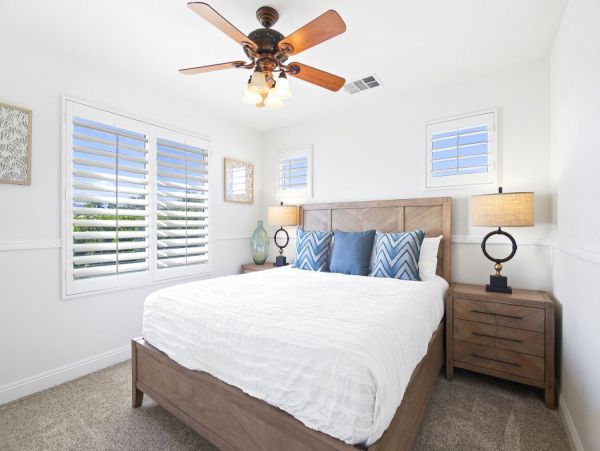 Palm Desert Home 990621